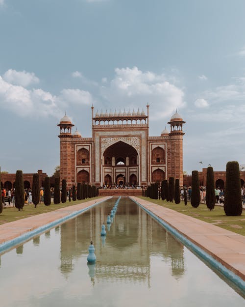 Pool and Taj Mahal