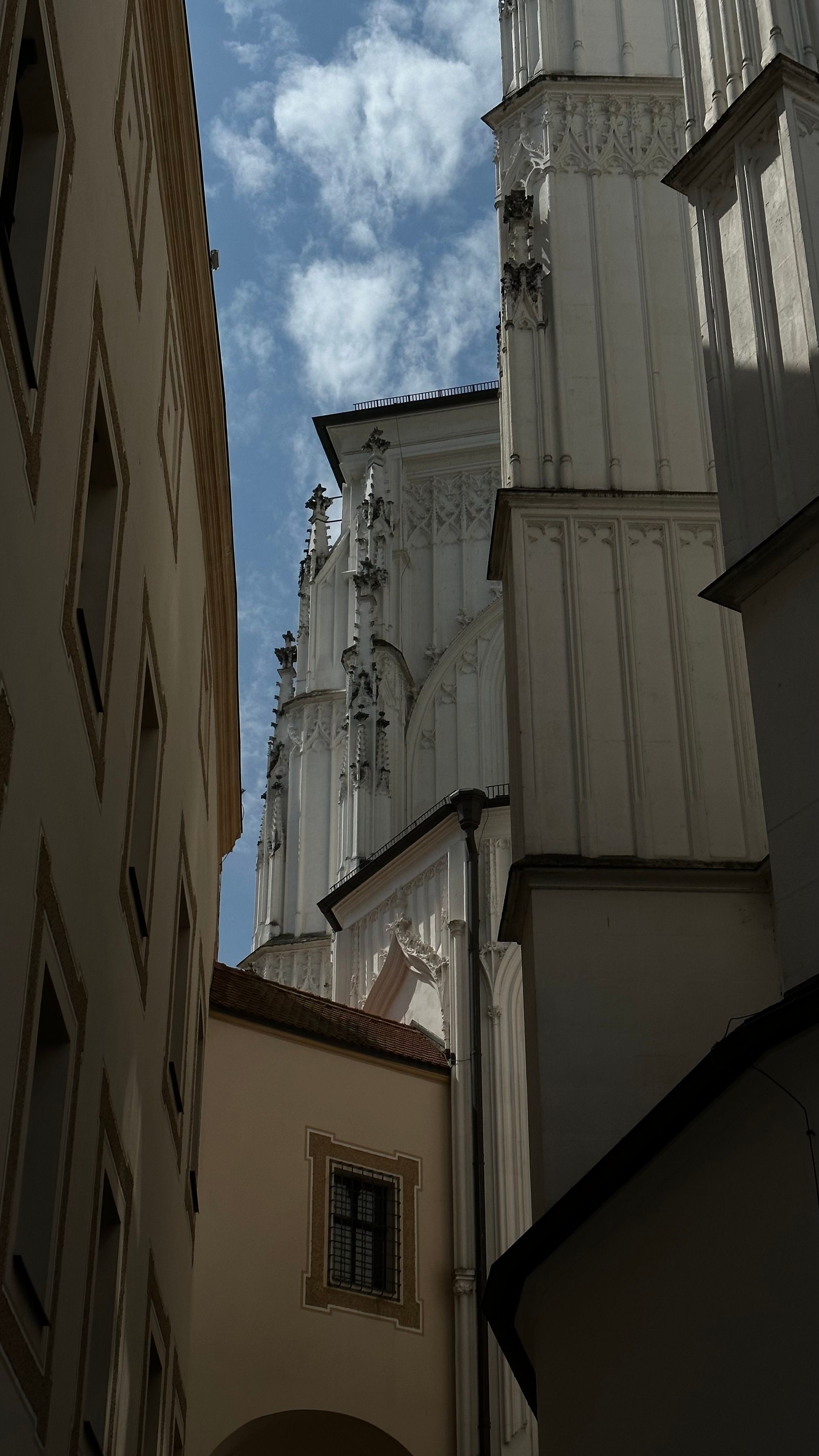 Low Angle Shot of a Church Facade · Free Stock Photo