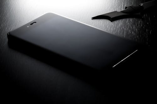 Free Black Android Smartphone  Stock Photo