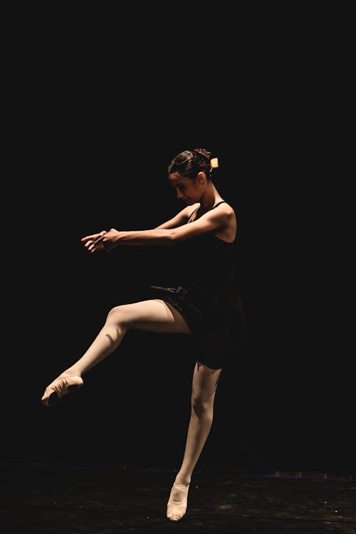 Darmowe zdjęcie z galerii z balerina, balet, etap