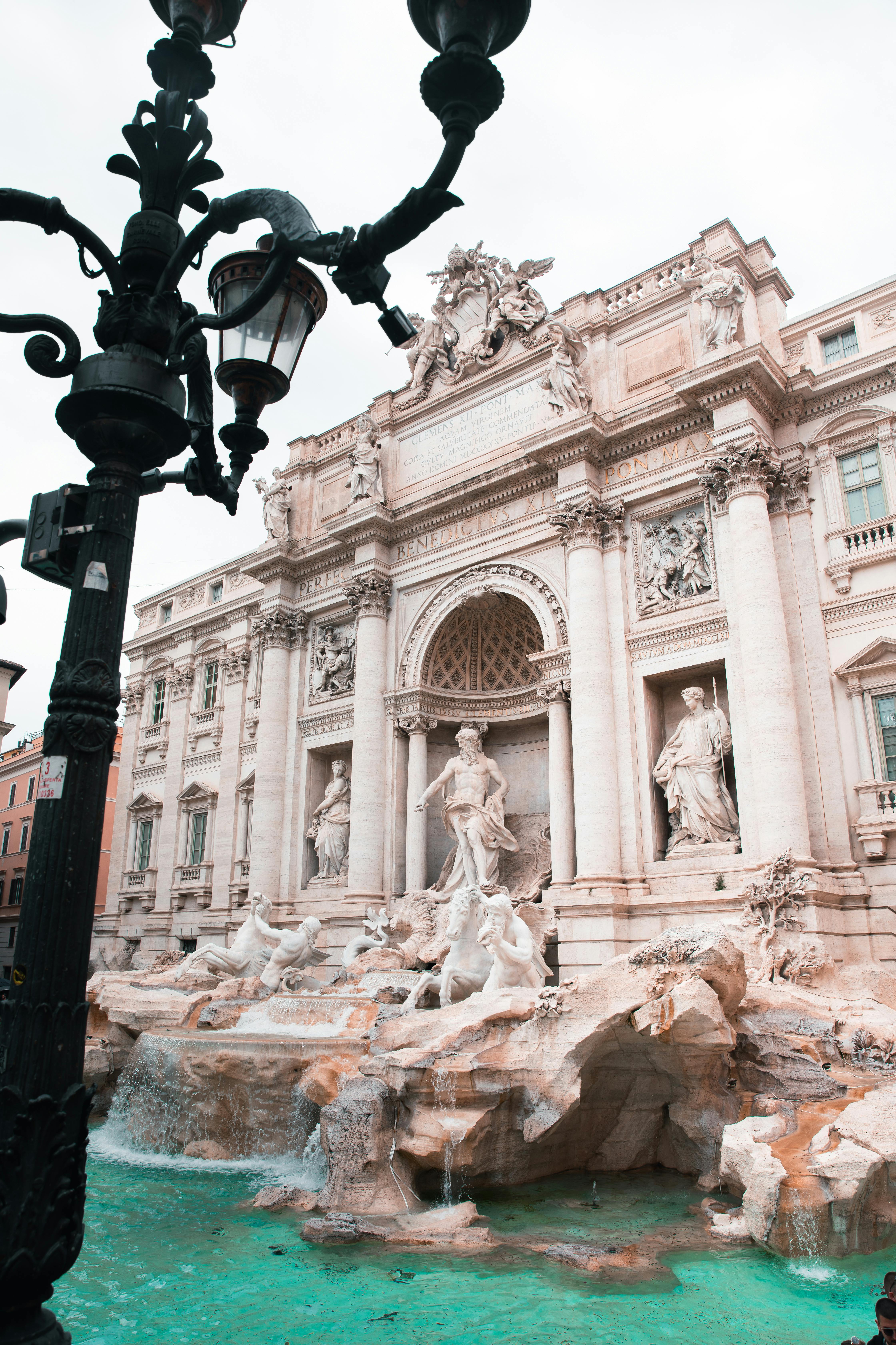 Exploring Italy’s Most Iconic Destinations: A Practical Guide for Travelers