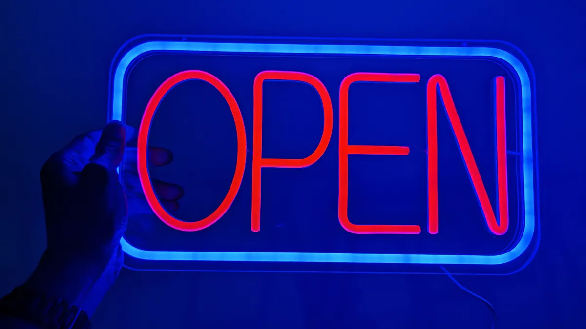 5 Neon Open Signs That Guarantee Business Visibility