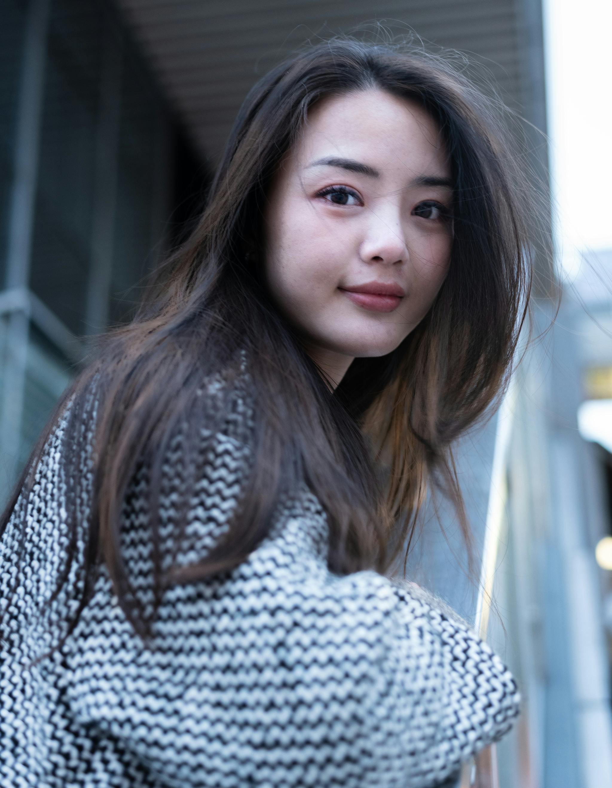 Portrait of happy middle-aged Chinese woman-High-res stock photo for  download