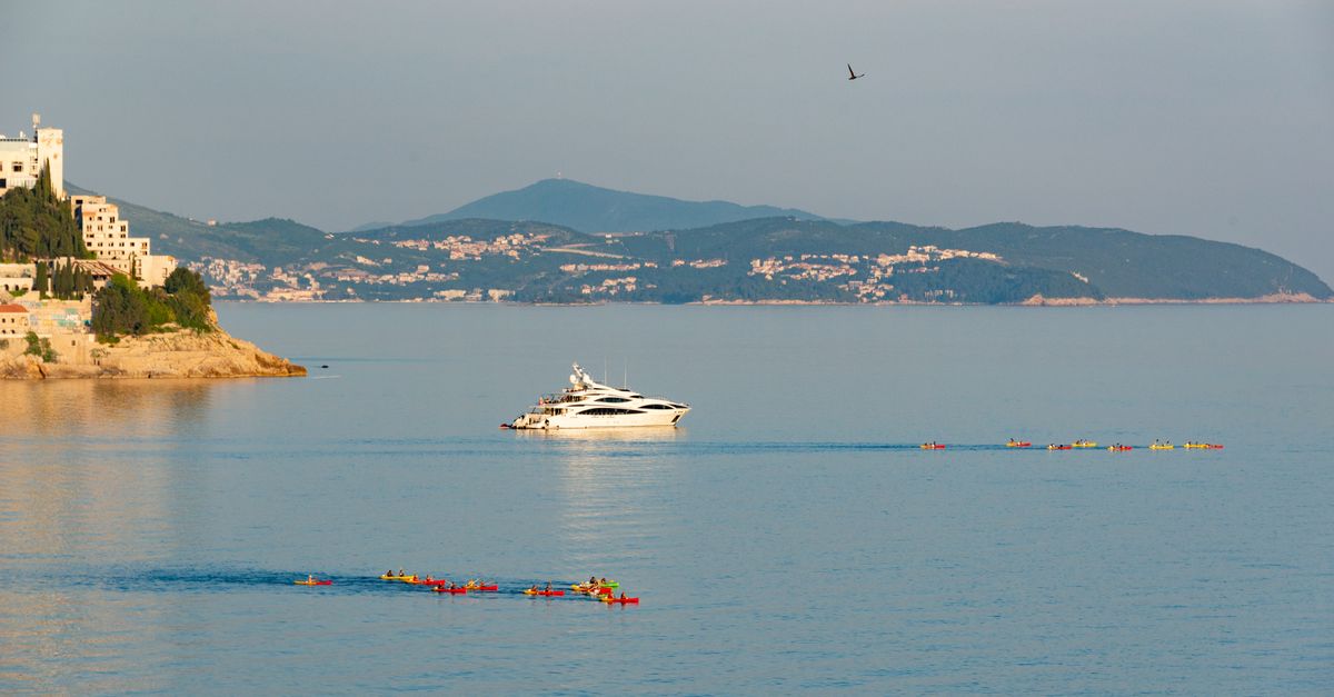 Tout savoir sur le kayak de mer : conseils et astuces
