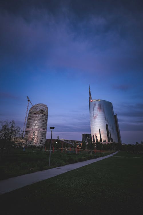 Park near ATM Einaudi in Milan