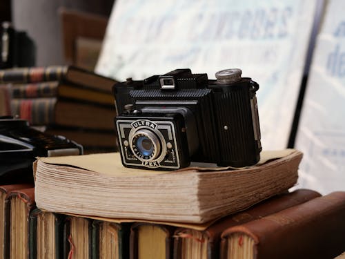 Δωρεάν στοκ φωτογραφιών με vintage, βιβλίο, επιλεκτική εστίαση