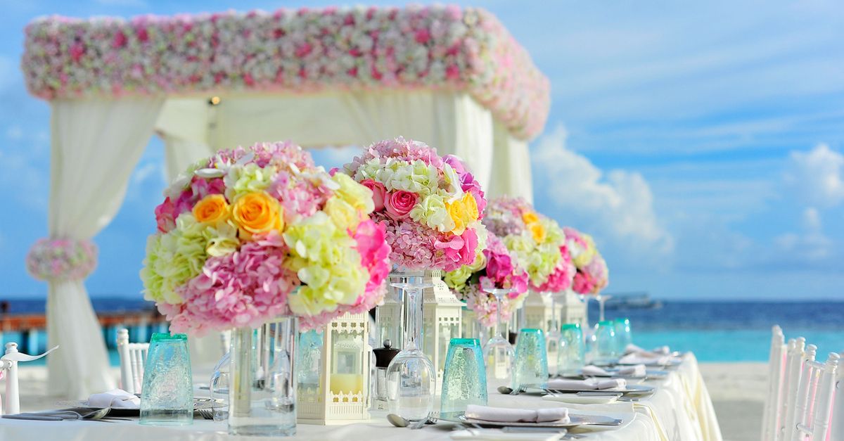Why Your Summer Table Setting Feels More Chore Than Celebration