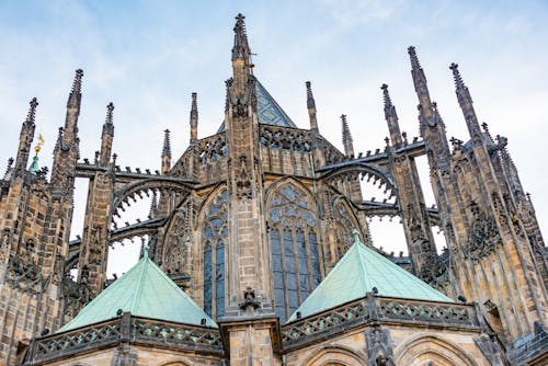 Kostenloses Stock Foto zu aufnahme von unten, geschichte, gotische architektur