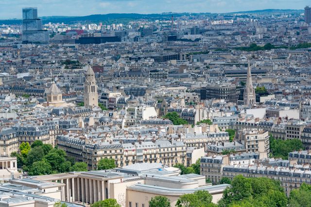 Palace of Versailles vs Louvre Museum Paris
