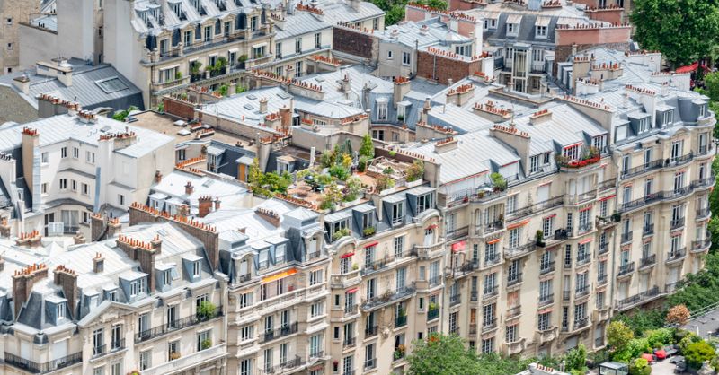 Guide ménage immeuble Paris : fréquence et règles copro