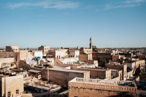 Free Scenic view of Mardin's ancient architecture, highlighting its cultural heritage. Stock Photo