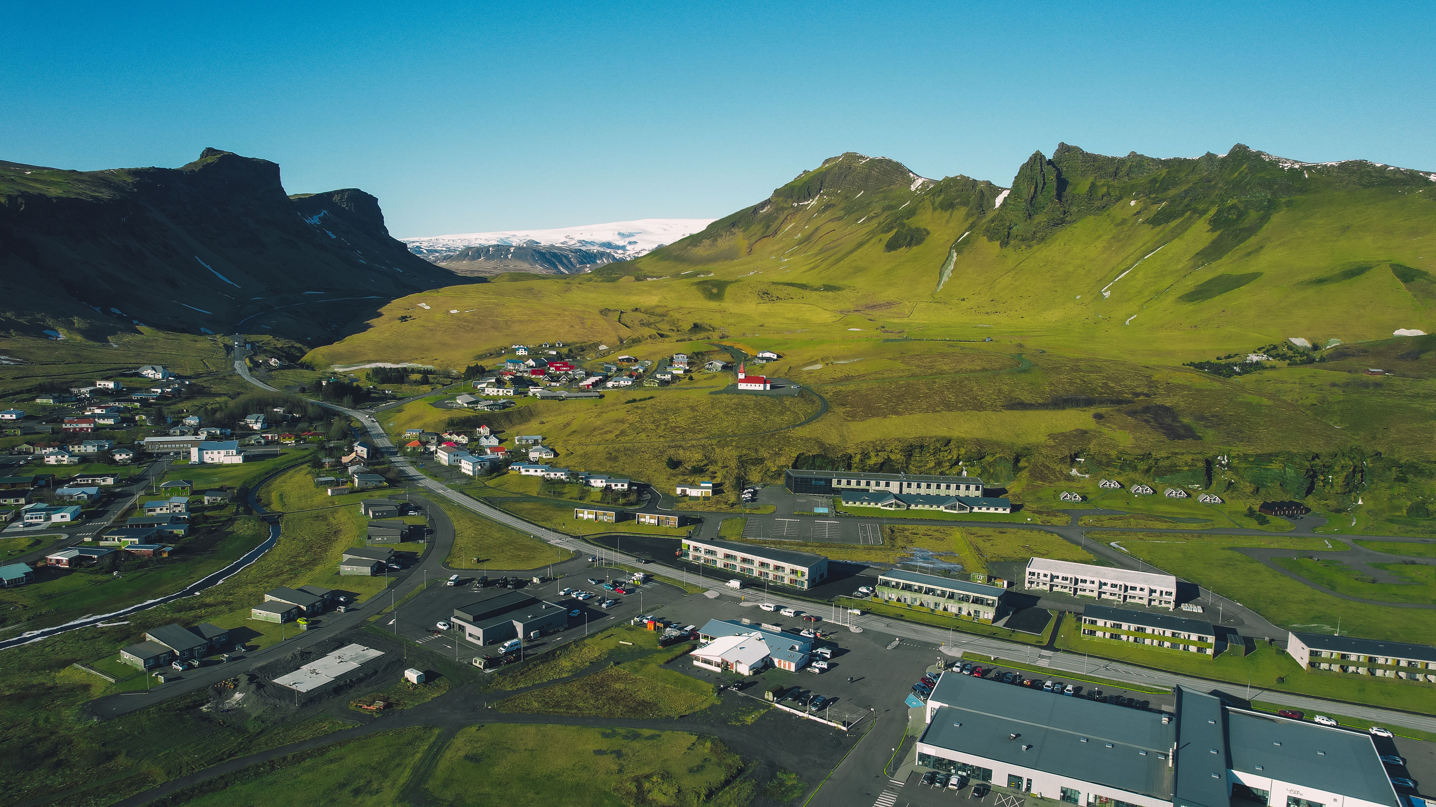 Best Tour Companies in Iceland — Photo by Archie McNicol on Pexels