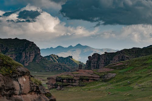 Безкоштовне стокове фото на тему «гірський хребет, гори, камені»