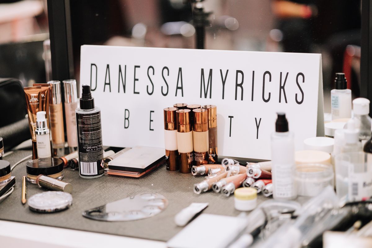 Essential Makeup Products for Beginners