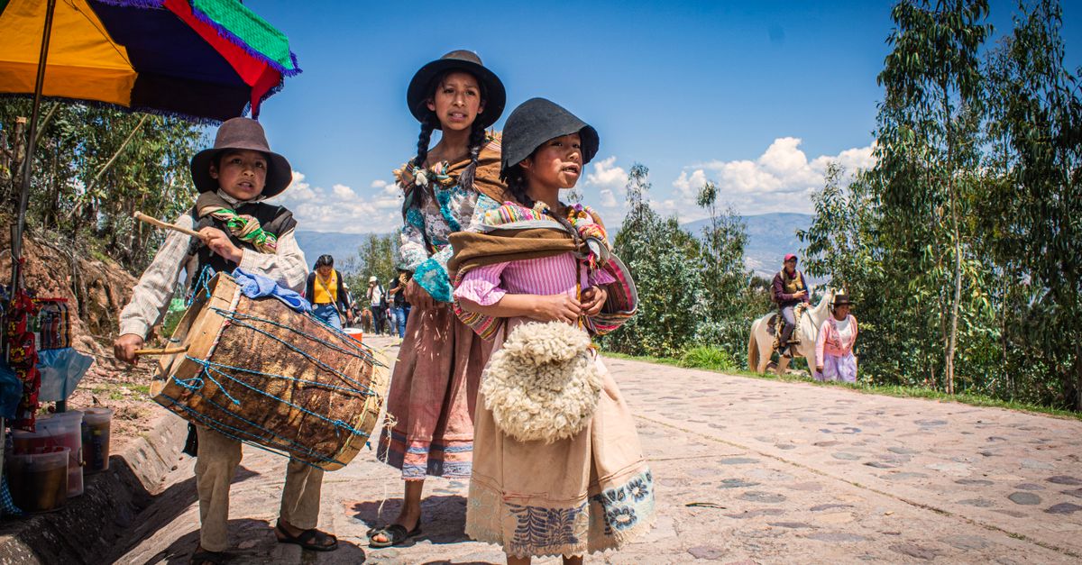 El papel ceremonial y comunitario de los instrumentos guatemaltecos El papel ceremonial y comunitario de los instrumentos guatemaltecos