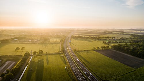 Eine Niederländische Autobahn Bei Sonnenaufgang