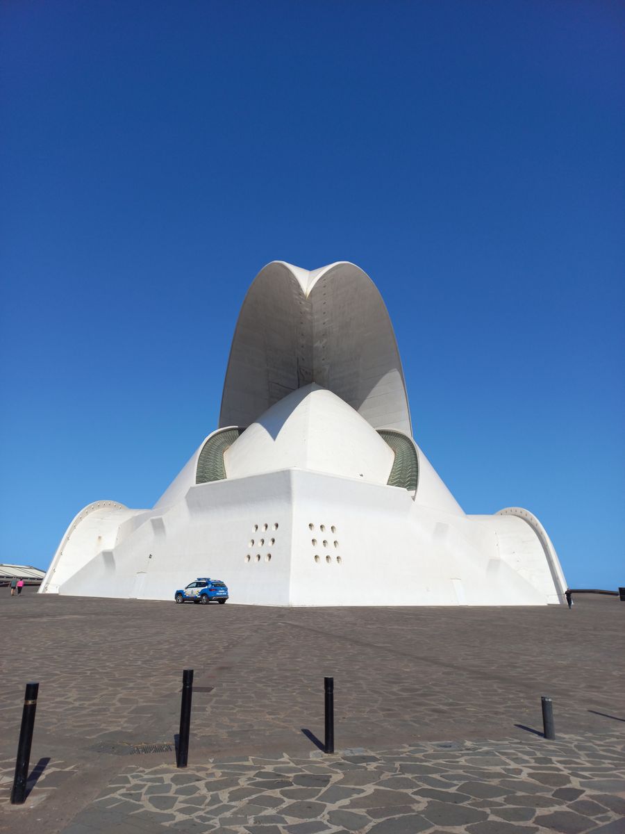 Auditorio de Tenerife, clădire modernă iconică în Santa Cruz de Tenerife
