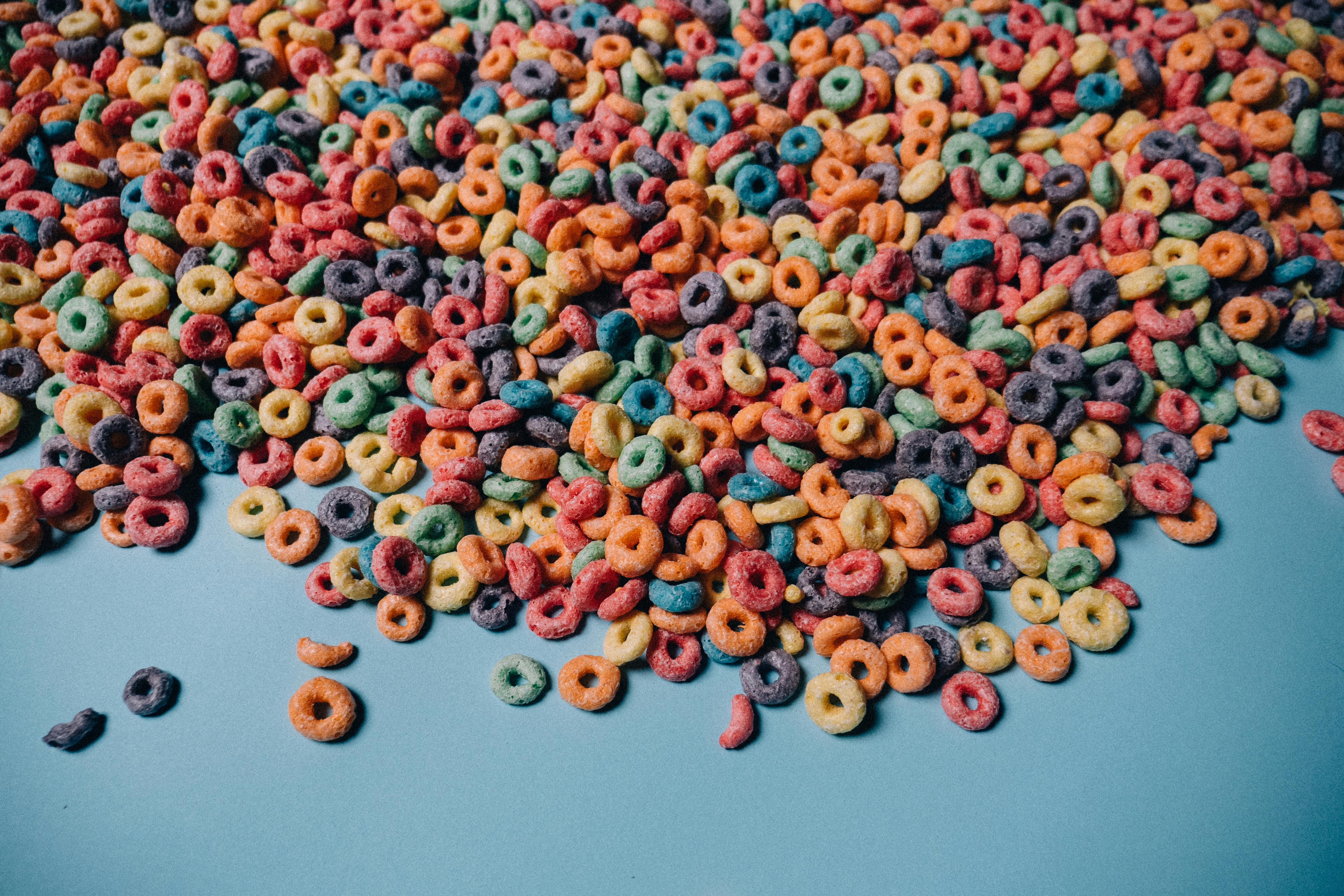US Froot Loops Cereal Box With Artificial Colors