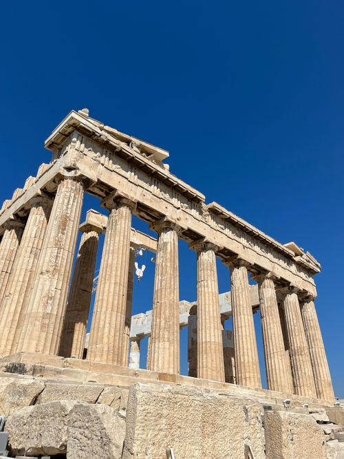 Free Explore the iconic Parthenon under a clear blue sky, showcasing ancient Greek architecture. Stock Photo