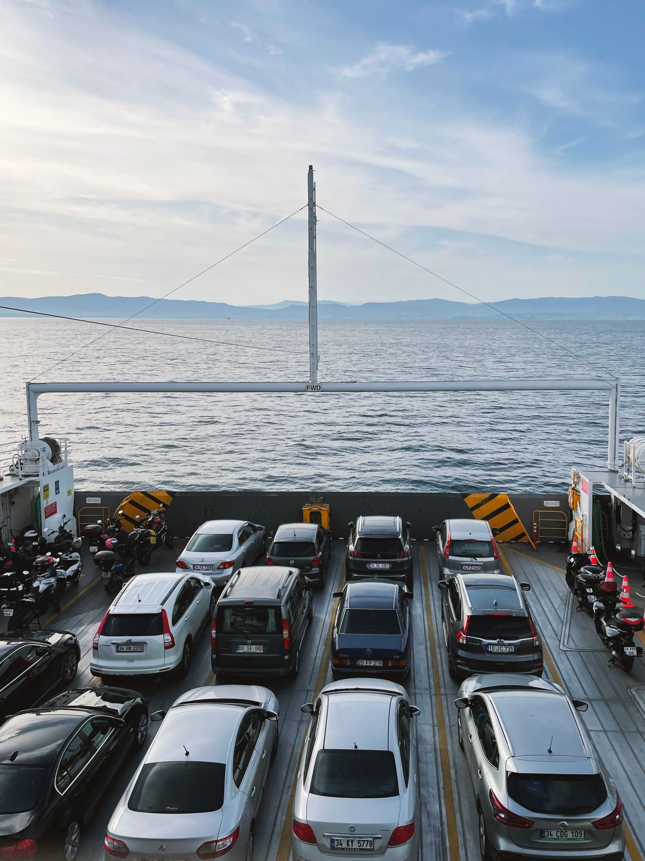 Cheapest Isle of Wight Ferry With a Car: Best Routes, Booking Tips and Hidden Costs