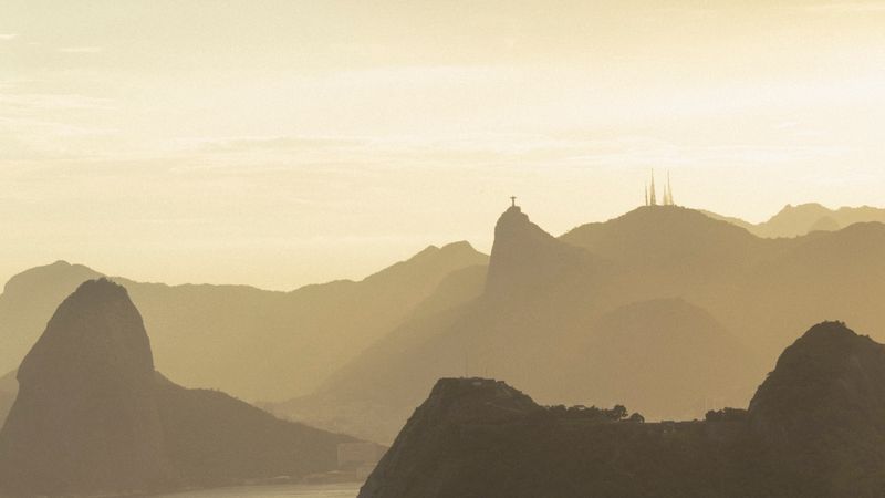 Cachaça premium: o Brasil que o mundo descobre em cada gole Cachaça premium: o Brasil que o mundo descobre em cada gole - Lifestyle | Estrato