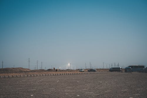 Fotobanka s bezplatnými fotkami na tému autá, dedinský, hracie pole