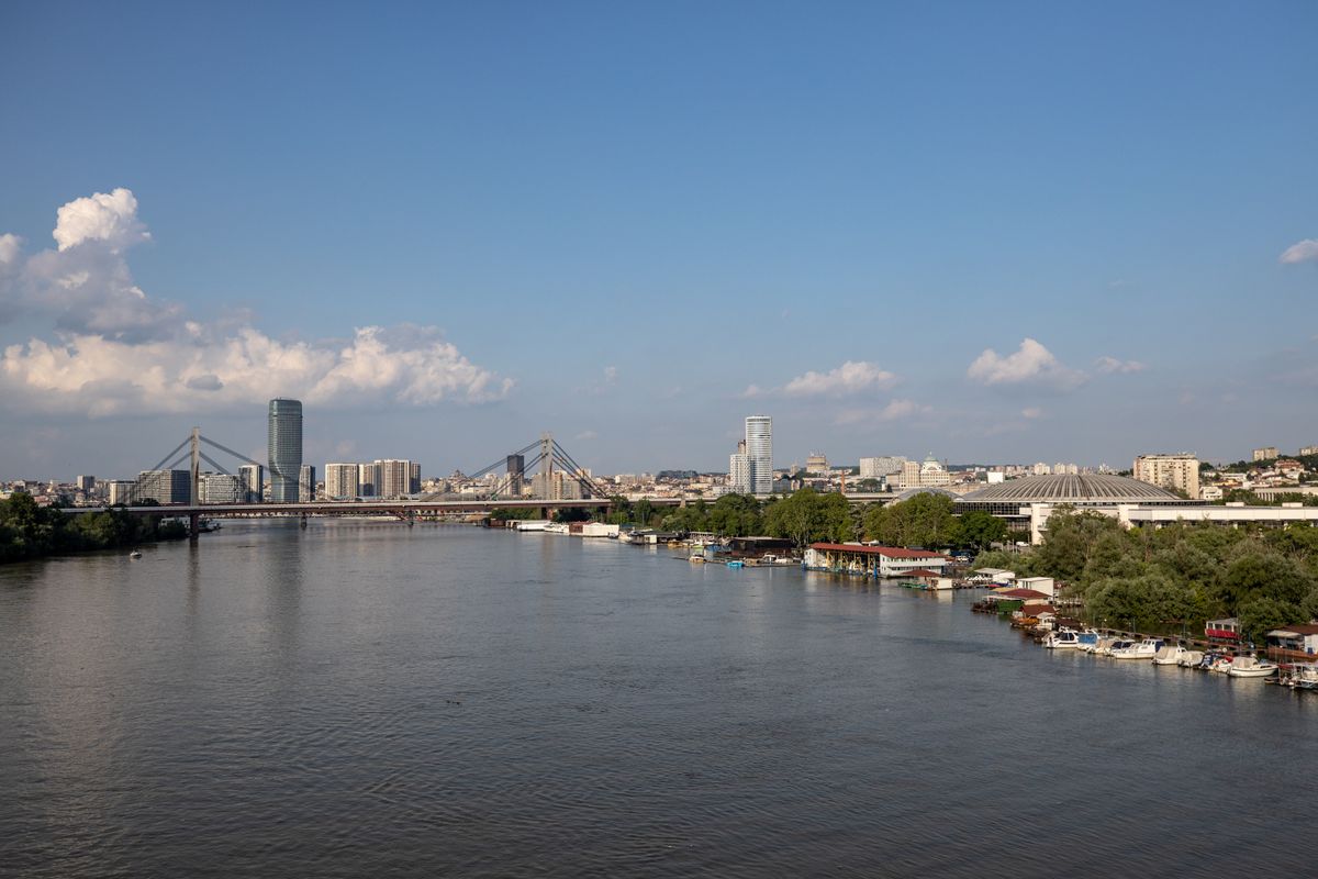 Belgrad - panorama orașului cu râul Sava în prim-plan