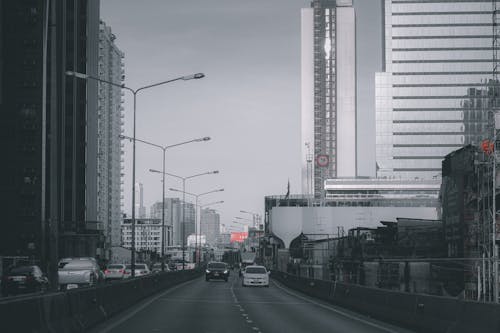 Foto profissional grátis de ação, andando, arquitetura