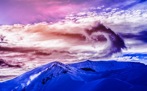 Foto profissional grátis de espiral, montanha, nuvem