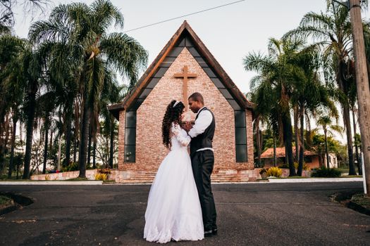 Quer viajar para casar? Conheça 5 destinos para celebrar a união - imagem 1