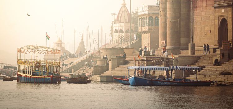 Dawn Ganges boat with a priest — Varanasi