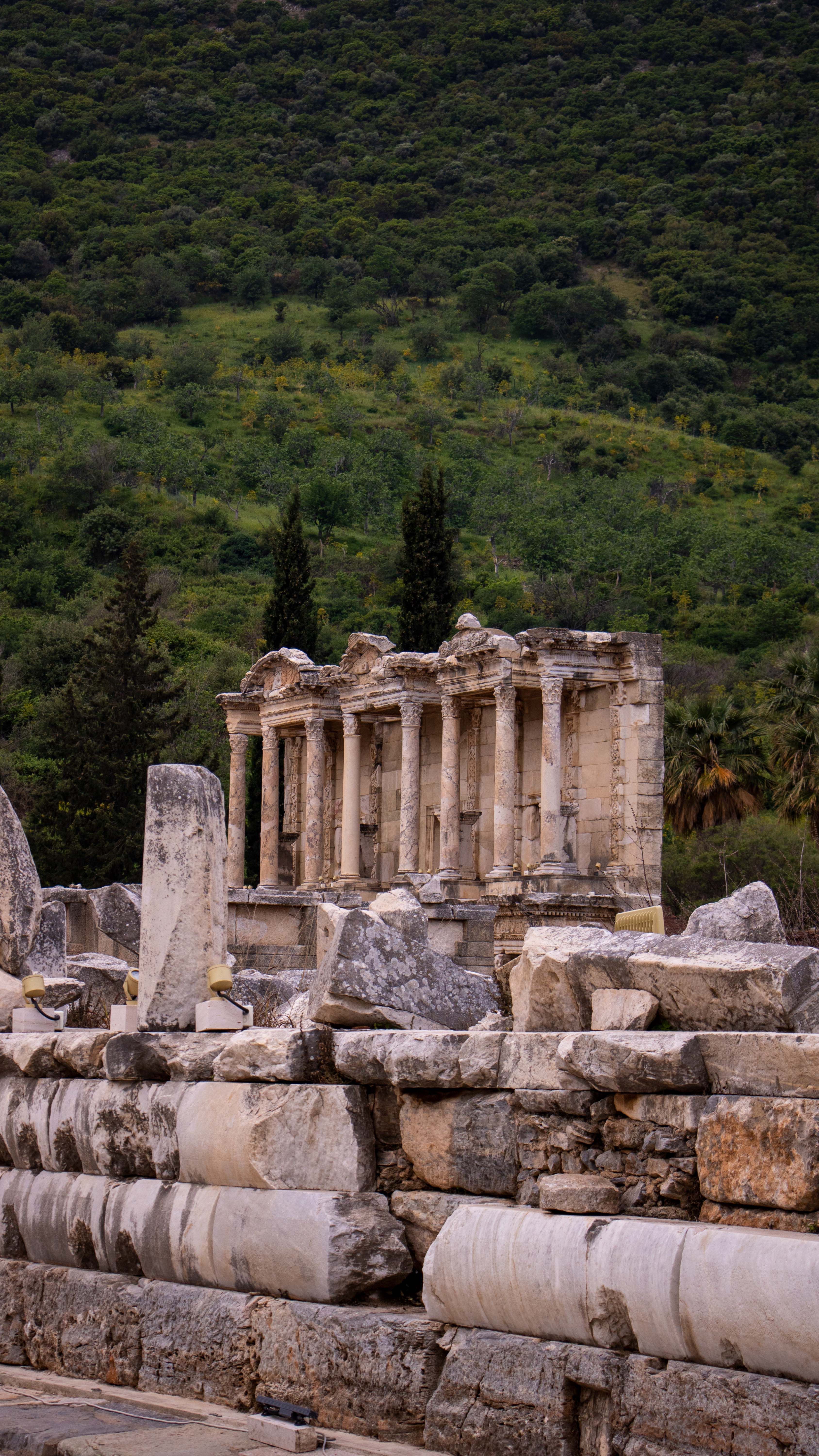 Ruins of Ancient Temple · Free Stock Photo