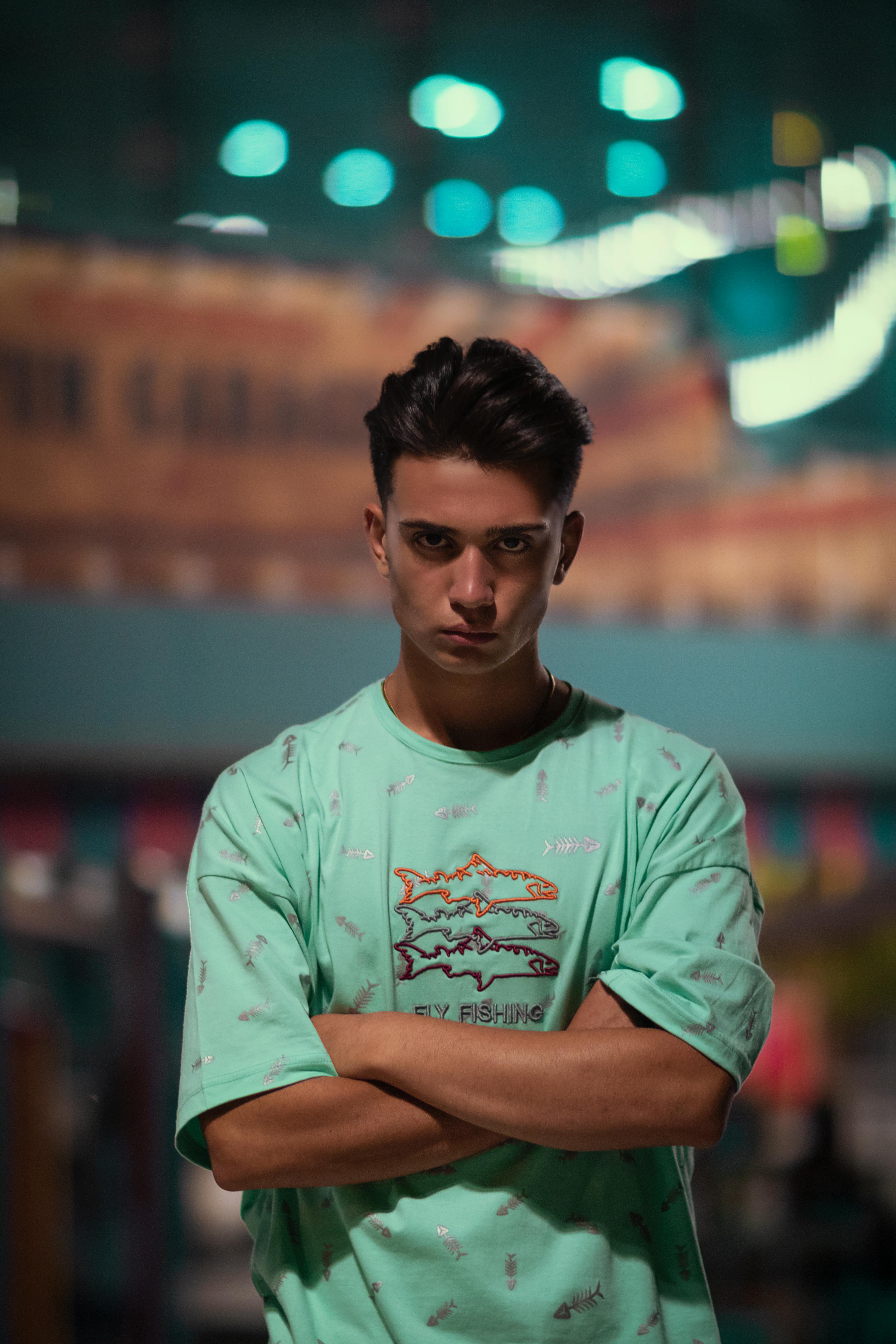 grátis Foto profissional grátis de adulto jovem, alegre, arte de rua Foto profissional