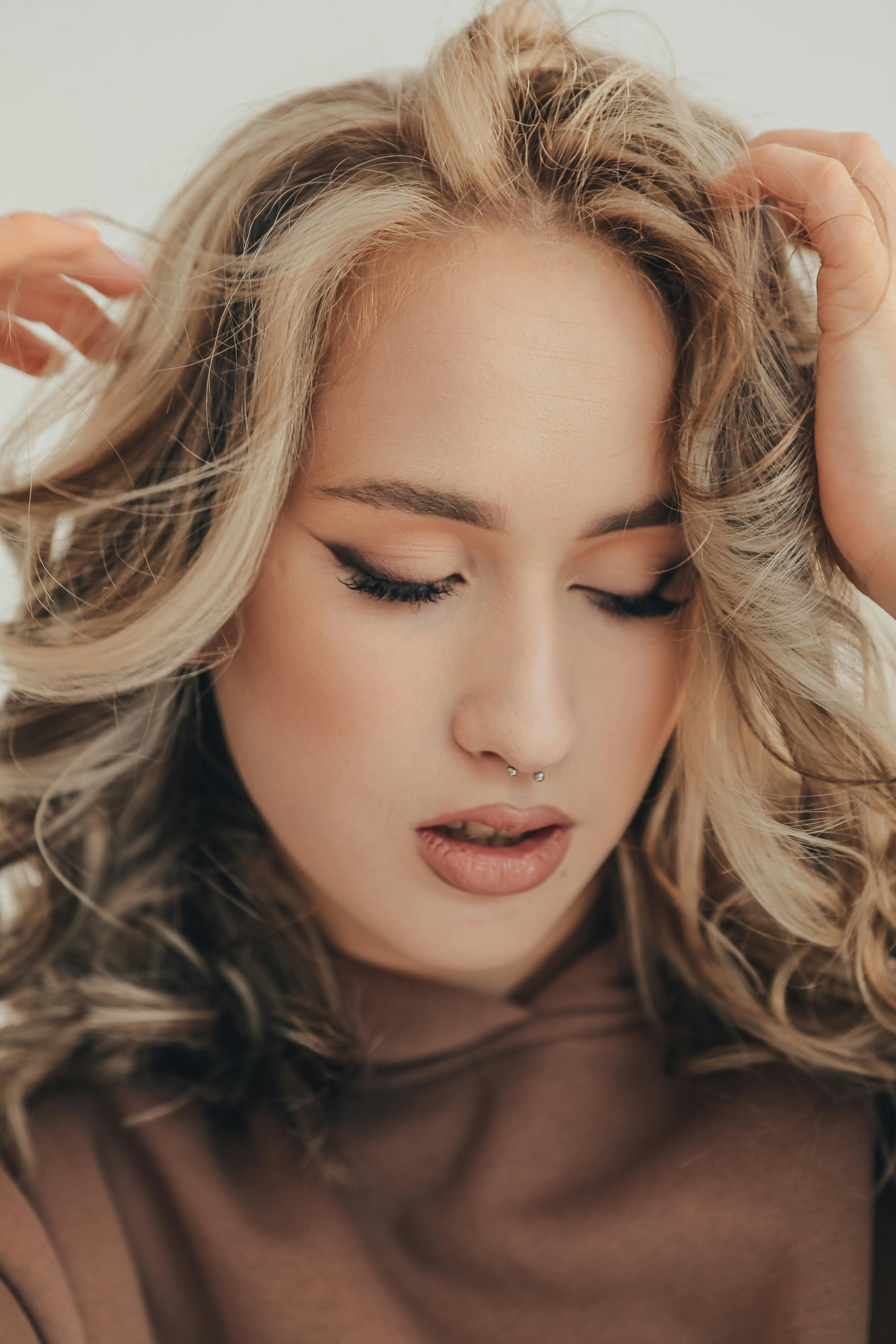 Miễn phí Ảnh lưu trữ miễn phí về ánh sáng dịu, biểu hiện, bút kẻ mắt Ảnh lưu trữ