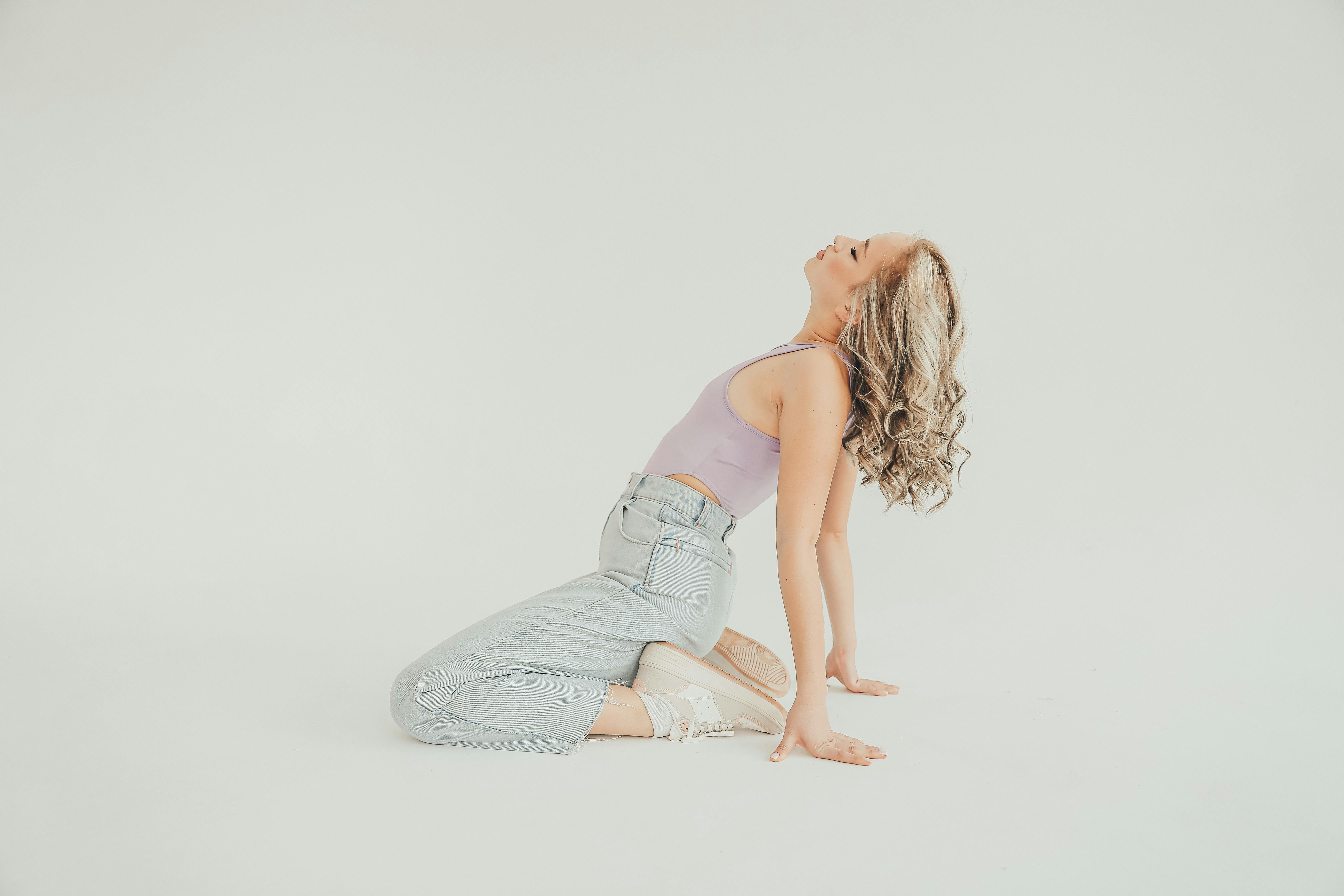 Gratis Fotos de stock gratuitas de actitud, adentro, arte de la moda Foto de stock