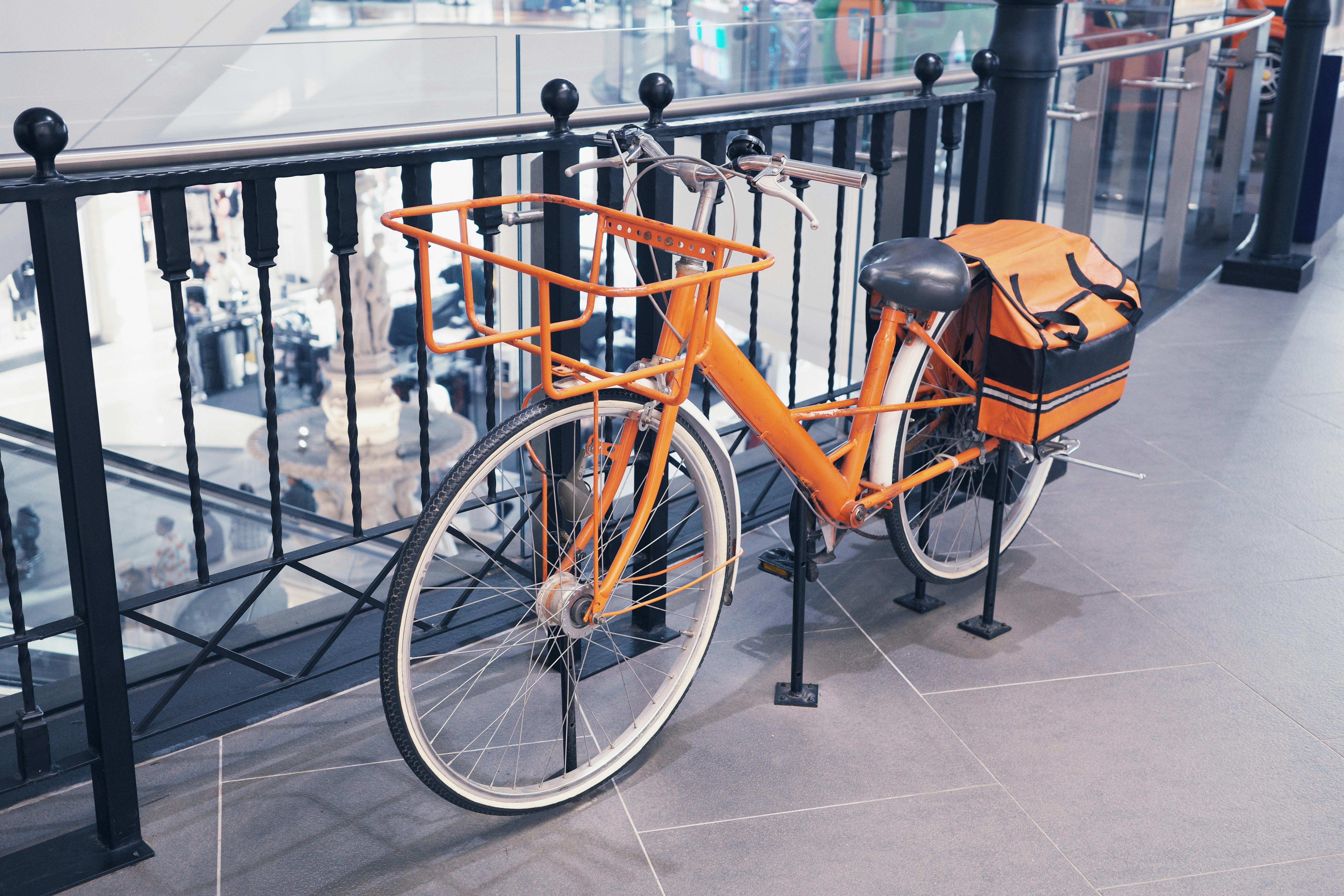 Addmotor E-325 Electric Cargo Bike: A New Era of Mobility for Families, Commuters, and Small Businesses — Photo by Tony  Wu o
