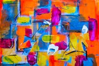 这幅丙烯抽象画色彩生动、图案鲜明，非常适合现代装饰