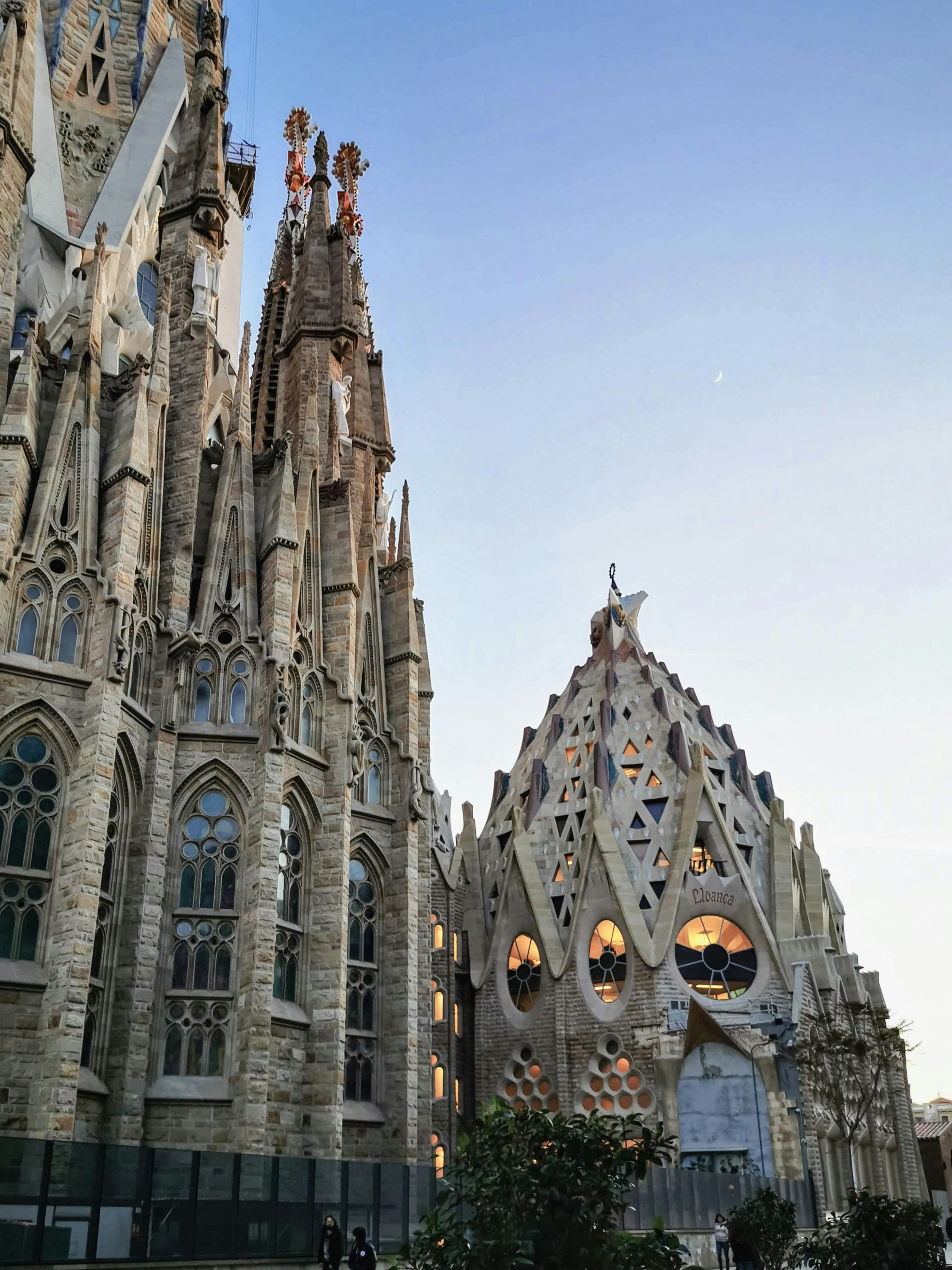 la sagrada familia in barcelona in spain