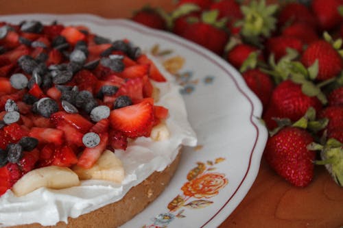Ready-to-Eat Cake with Whipped Cream and Fruits