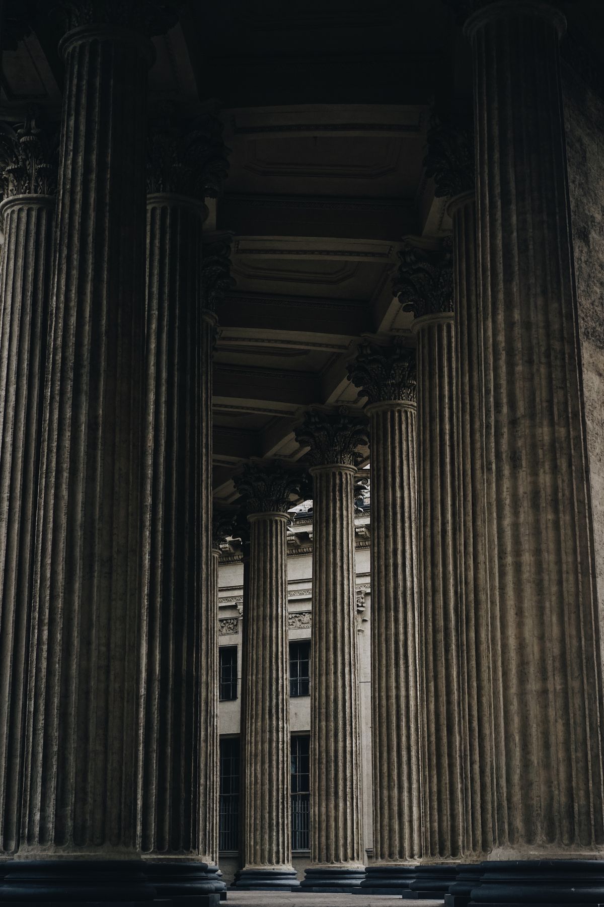 A Building with Columns · Free Stock Photo