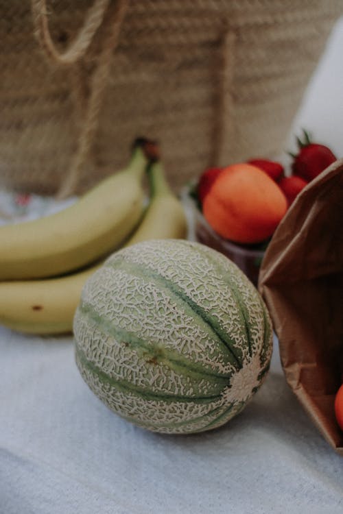 Gratis stockfoto met aardbeien, bananen, eten