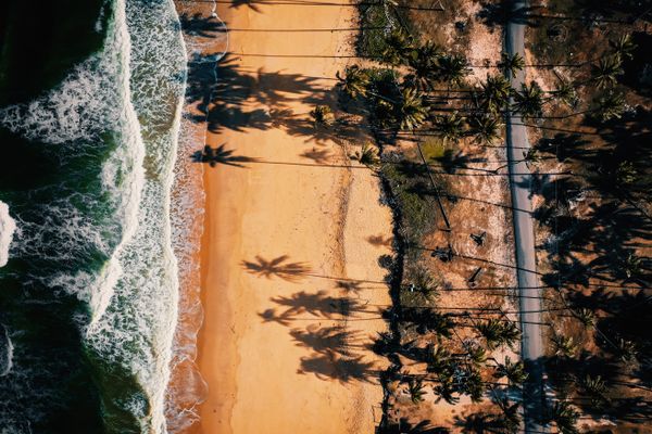 Turquoise bay seen from above — photo by Pok Rie on Pexels