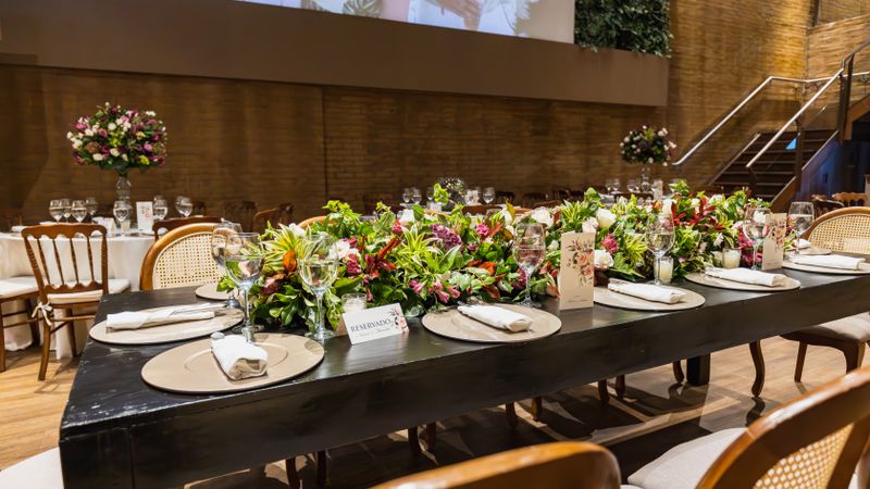 Restaurantes que abraçam o planeta: o sabor do futuro é sustentável!