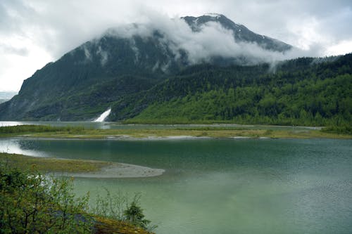 Mendenhall Glacier Rescue Too Dangerous For Researcher