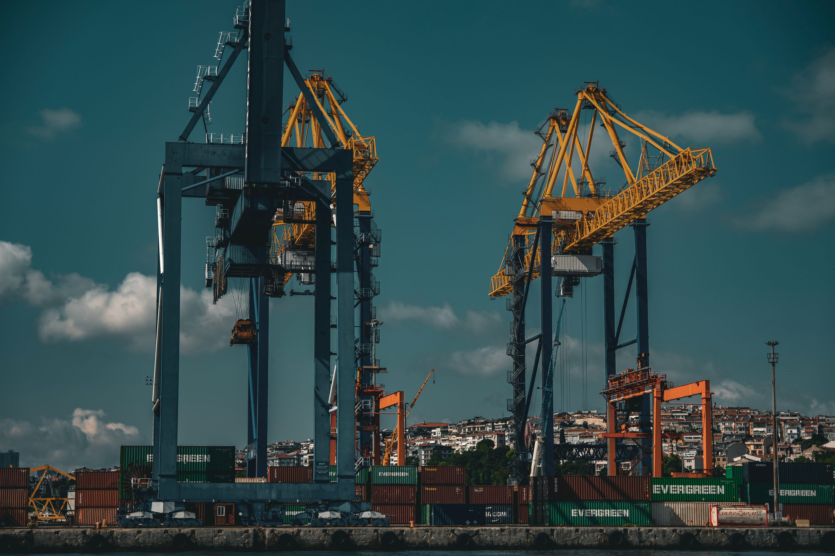 Label Sourcing from Turkey for Europe: A Complete Guide for 2026