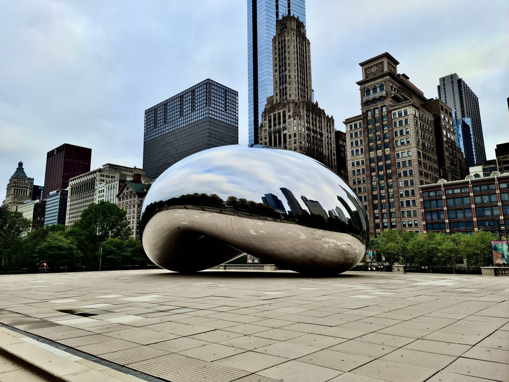 Discovering Chicago's Vibrant Millennium Park