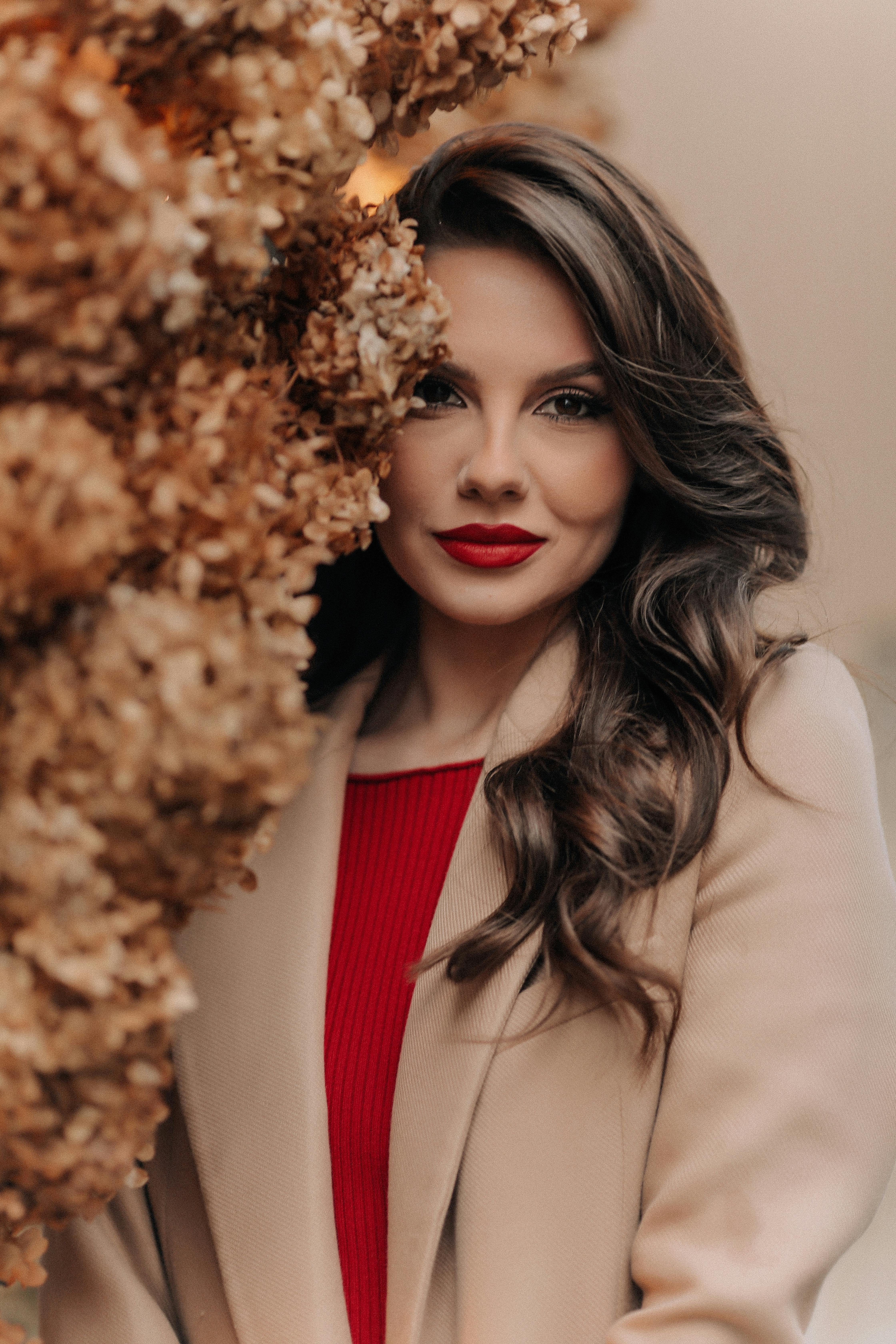 Zadarmo Fotobanka s bezplatnými fotkami na tému beauty shot, béžový kabát, botanický Fotka z fotobanky