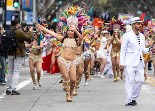Fotobanka s bezplatnými fotkami na tému Južná Amerika, karneval, ľudia