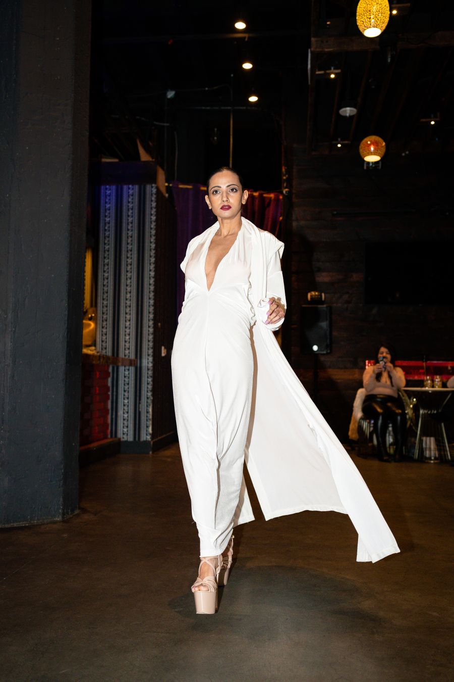 Blanche Flowing Gown