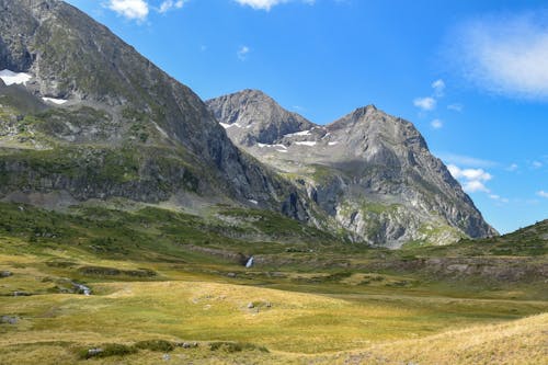 Imagine de stoc gratuită din formațiune stâncoasă, frumusețe în natură, iarbă